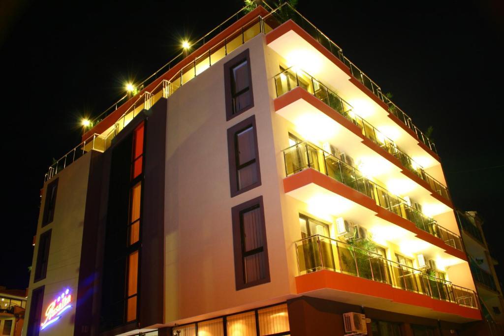 Hotel Rusalka Kiten  Esterno foto